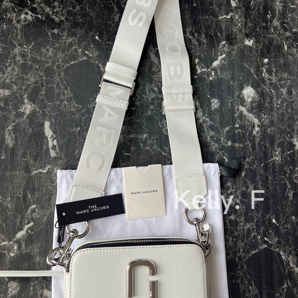 MARC JACOBS snapshot - Picture 3 of 13